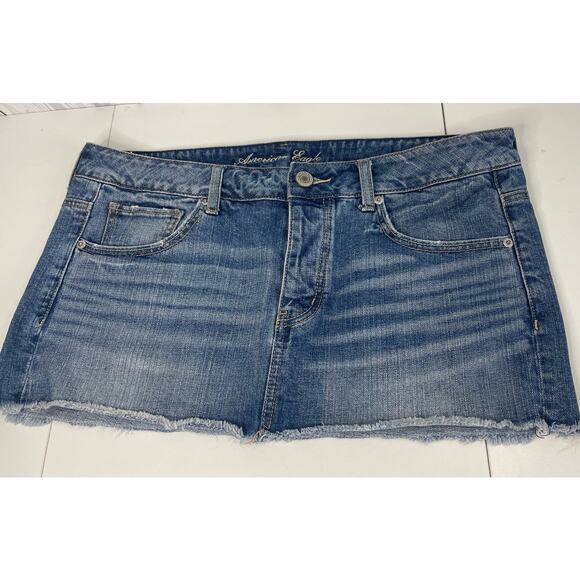 VTG AMERICAN EAGLE Ultra Mini Skirt Size 12 Button Fly  Stone Wash - Picture 1 of 7